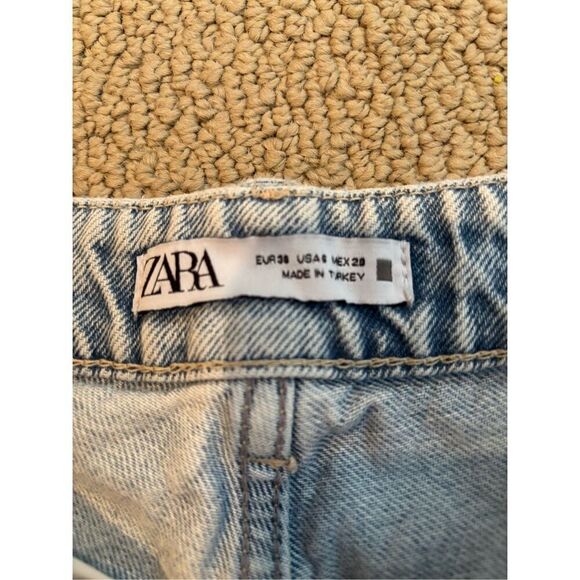 Zara distressed hem straight jeans size 6 - Picture 4 of 5